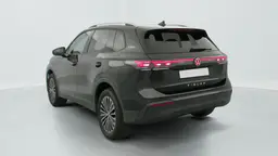 Volkswagen Tiguan - photo 5
