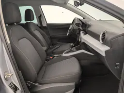 Seat Arona - photo 9