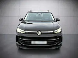 Volkswagen Tiguan - photo 2