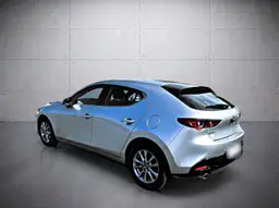 Mazda 2 - photo 7