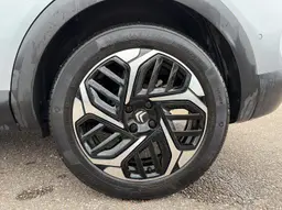 Citroen C4 - photo 9
