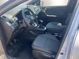 Renault Captur - photo 12
