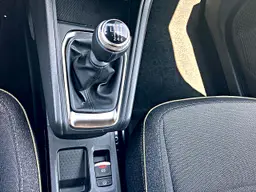 Renault Captur - photo 19