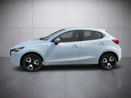 Mazda 2 - photo 8