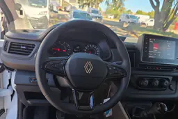 Renault Trafic - photo 14