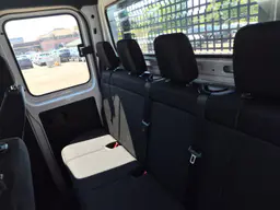 Mercedes-Benz Sprinter - photo 10