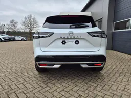 Nissan Qashqai - photo 4