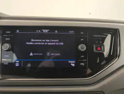 Volkswagen Polo - photo 12