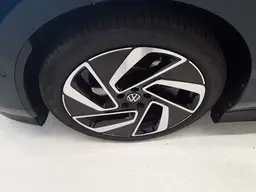 Volkswagen ID.7 - photo 16