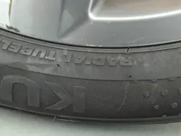 Volkswagen Taigo - photo 28
