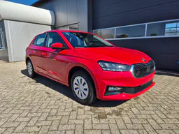 Skoda Fabia - photo 6