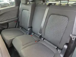 Ford Kuga - photo 15