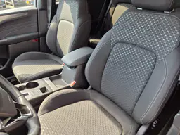 Ford Kuga - photo 13