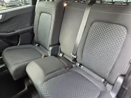 Ford Kuga - photo 14