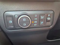 Ford Kuga - photo 17