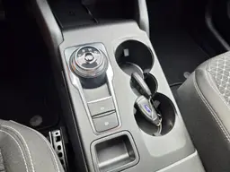 Ford Kuga - photo 29