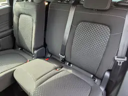 Ford Kuga - photo 12