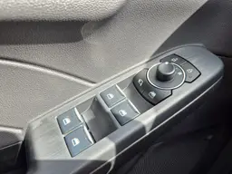 Ford Kuga - photo 16