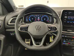 Volkswagen T-Roc - photo 13