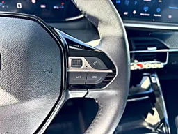 Peugeot 208 - photo 20