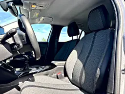 Peugeot 208 - photo 13