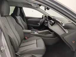 Peugeot 308 - photo 9