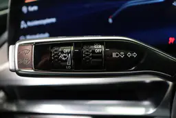 Cadillac Lyriq - photo 18