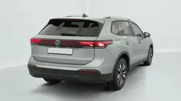 Volkswagen Tiguan - photo 7