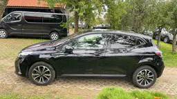 Renault Clio - photo 2
