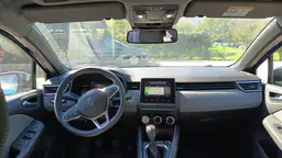 Renault Clio - photo 11