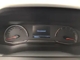 Peugeot 208 - photo 21