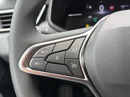 Renault Clio - photo 19
