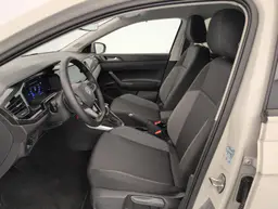 Volkswagen Polo - photo 16
