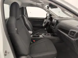 Isuzu D-Max - photo 9