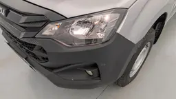 Isuzu D-Max - photo 17