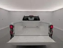 Isuzu D-Max - photo 11