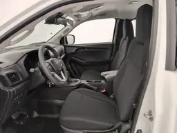Isuzu D-Max - photo 16