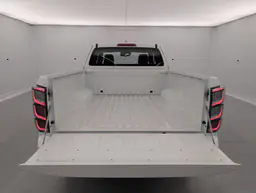 Isuzu D-Max - photo 11