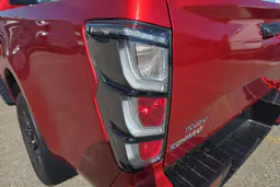 Isuzu D-Max - photo 23